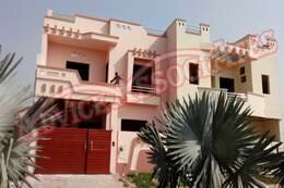 house canal view housing