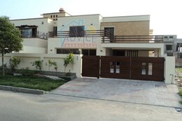 Sitara Sapna City House